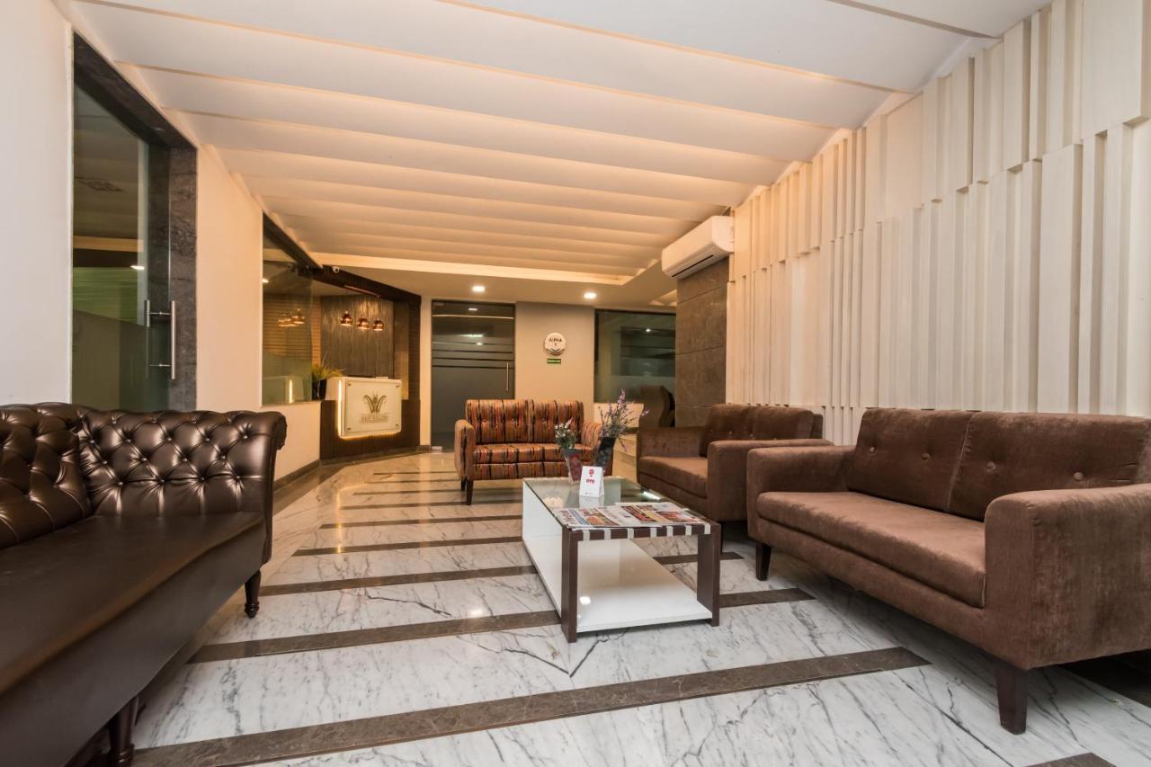 כלכותה Capital O 10212 Hotel West Willows Xanadu מראה חיצוני תמונה